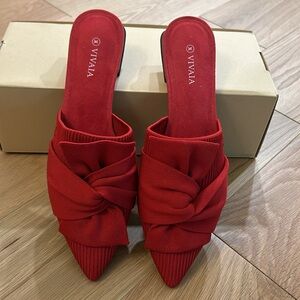 Pointed Toe Knot Sandals by VIVAIA